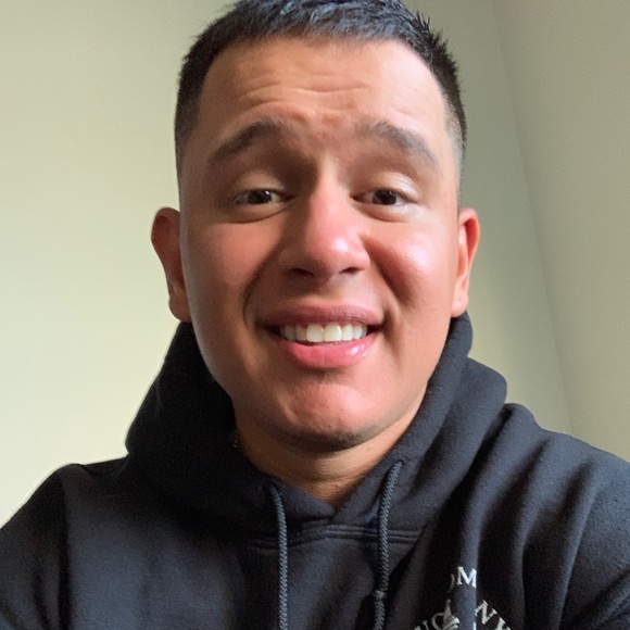 Meet your Posher, Jose - Picture 2 of 13